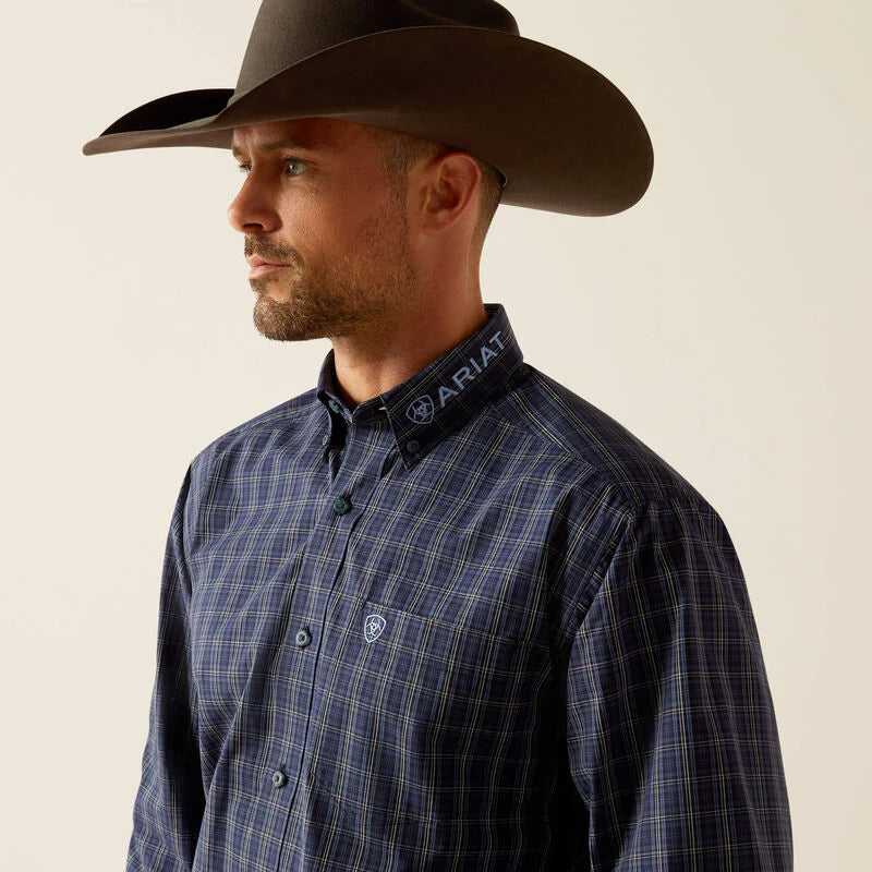 Camisa ARIAT Team Logo Classic Fit Shirt Caballero