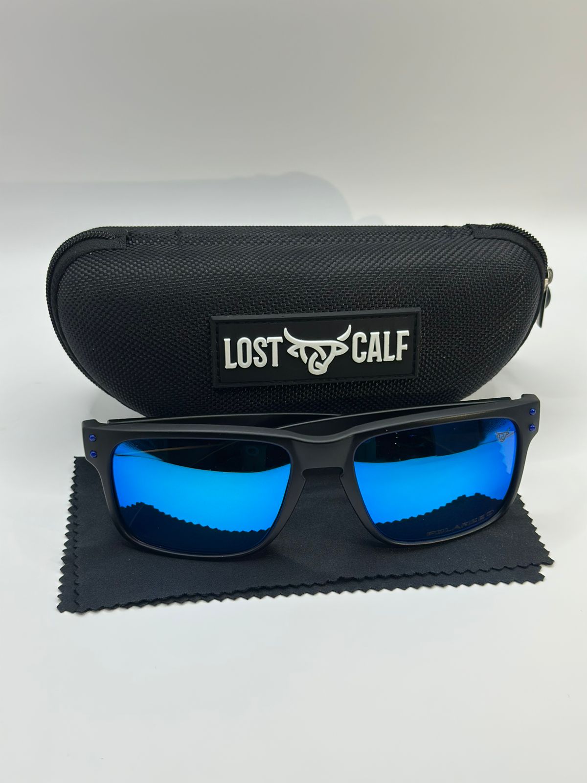 Lentes de Sol Lostcalf azules 01