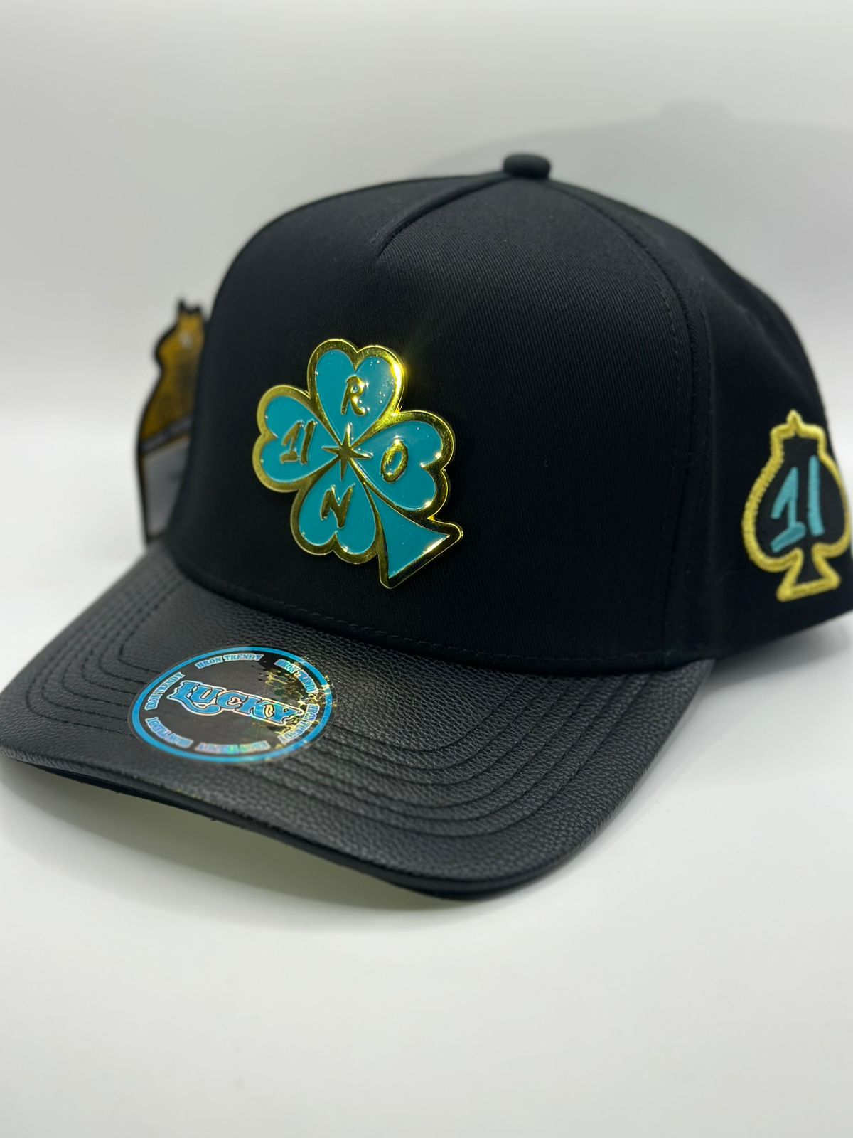 Iron trendy LUCKY STEEL