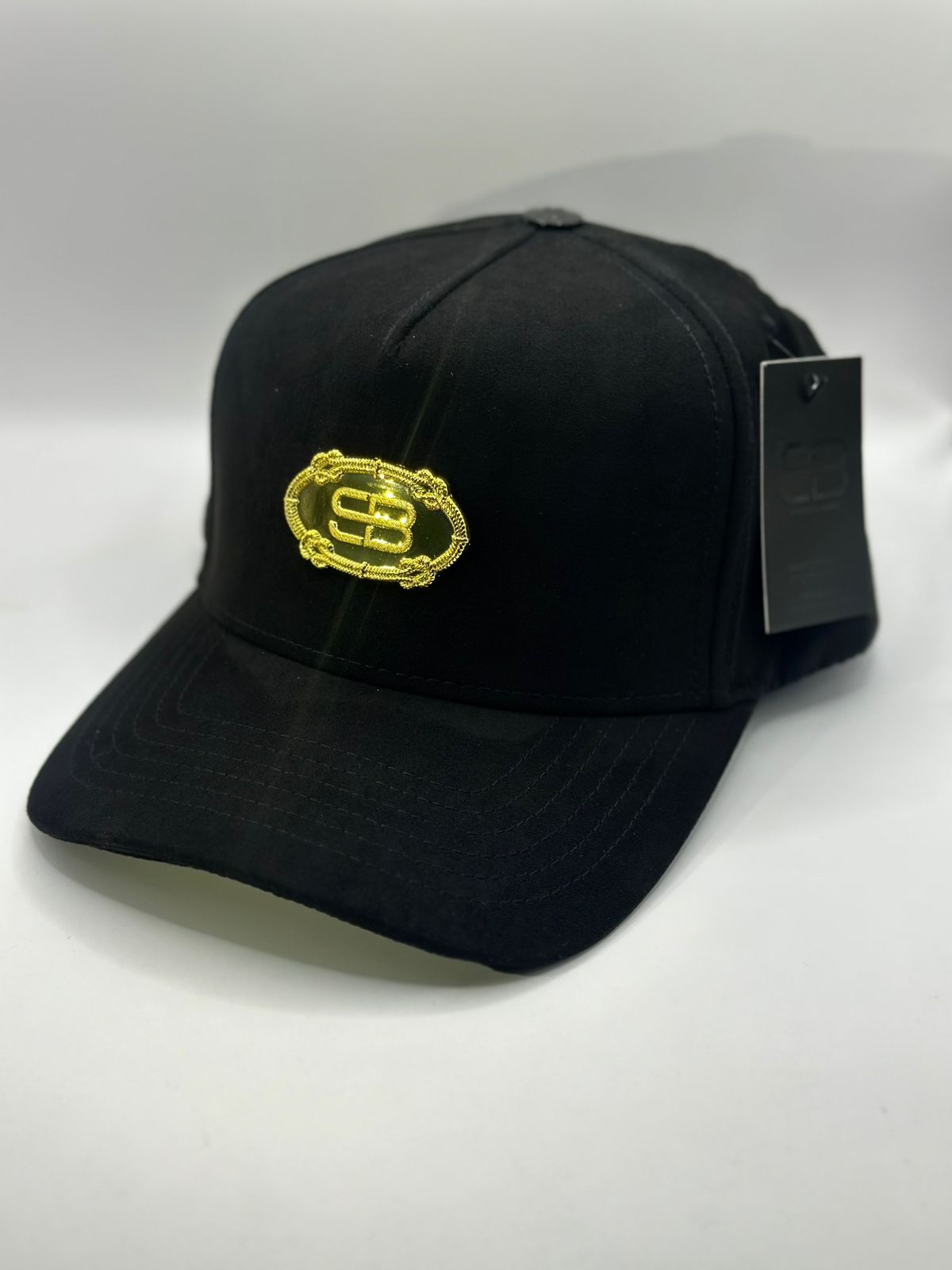 Sombrero blanco placa gold