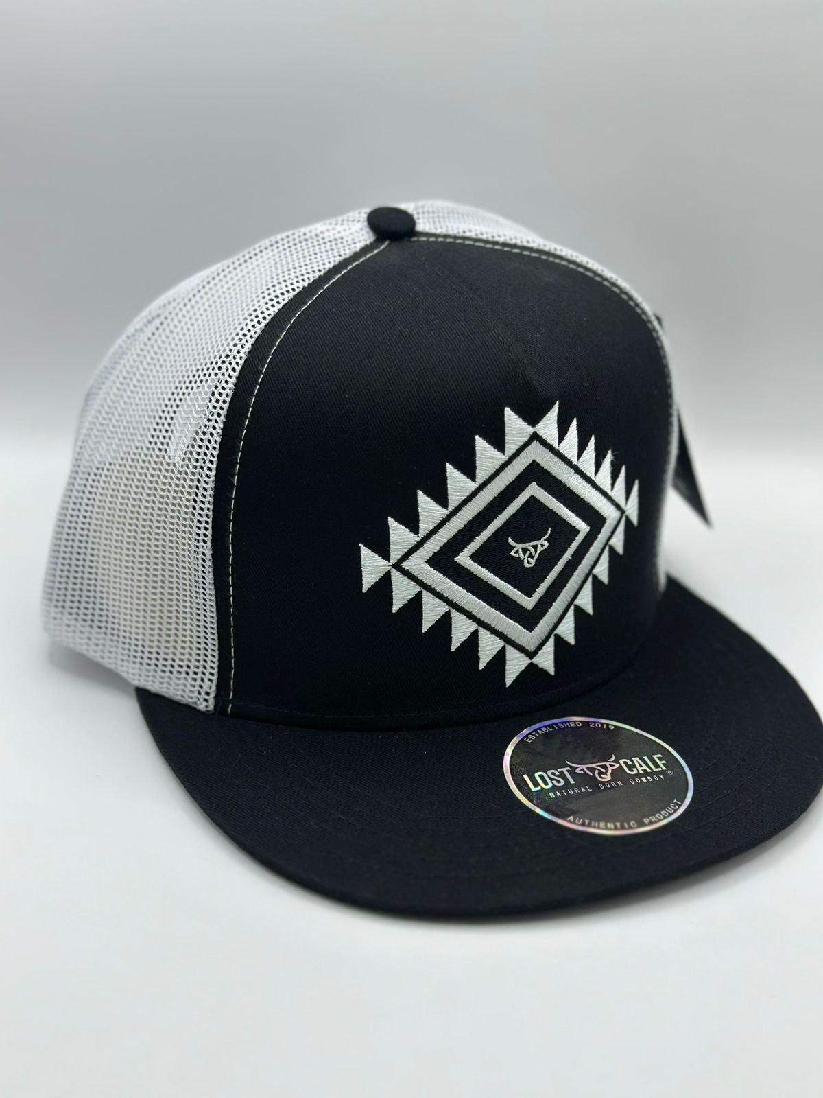 Gorra lostcalf | white and black