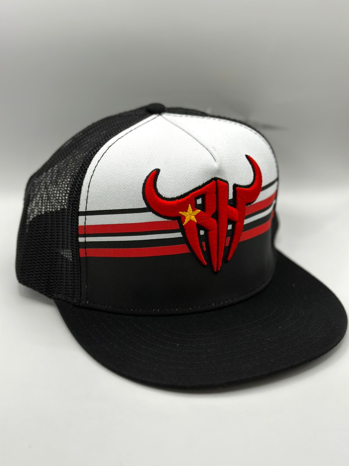 Gorra rouhg hand rojo | black