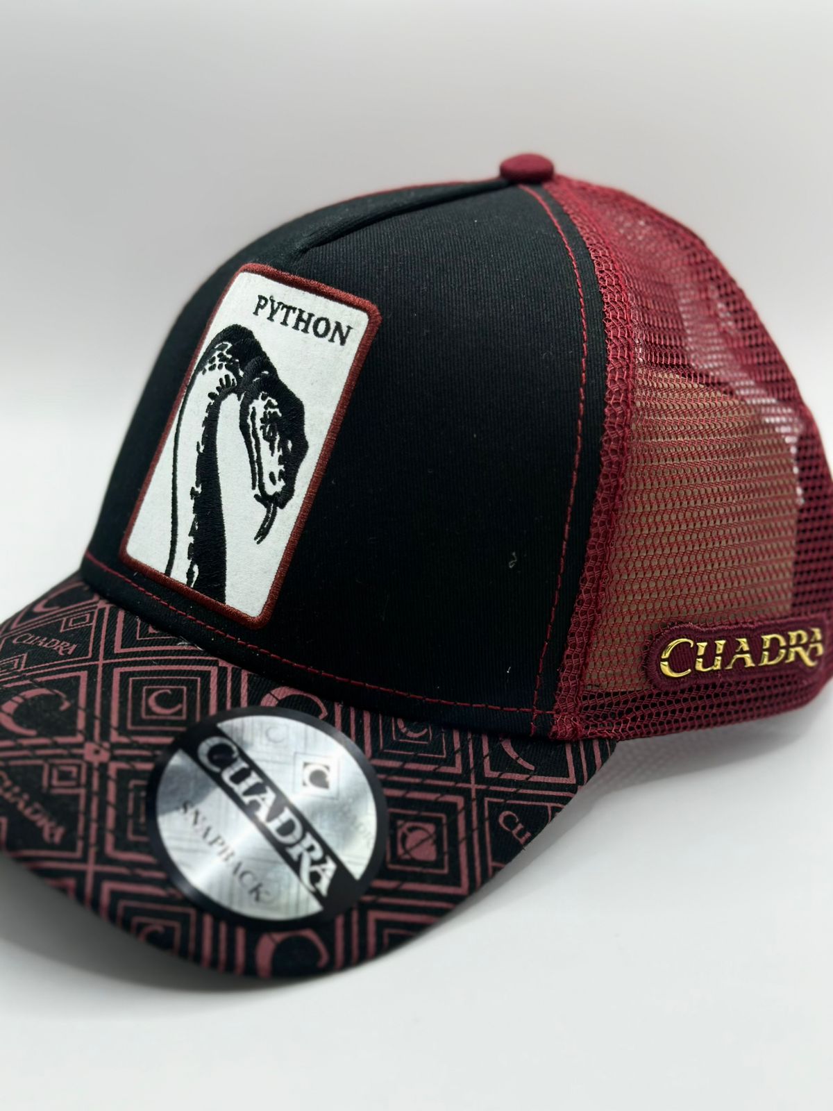 Gorra cuadra python