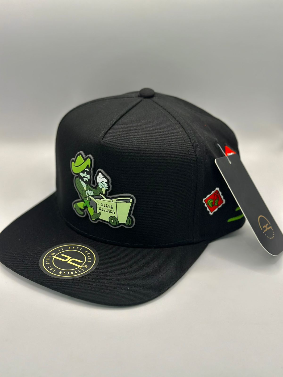 Gorra JC nieve blanca green