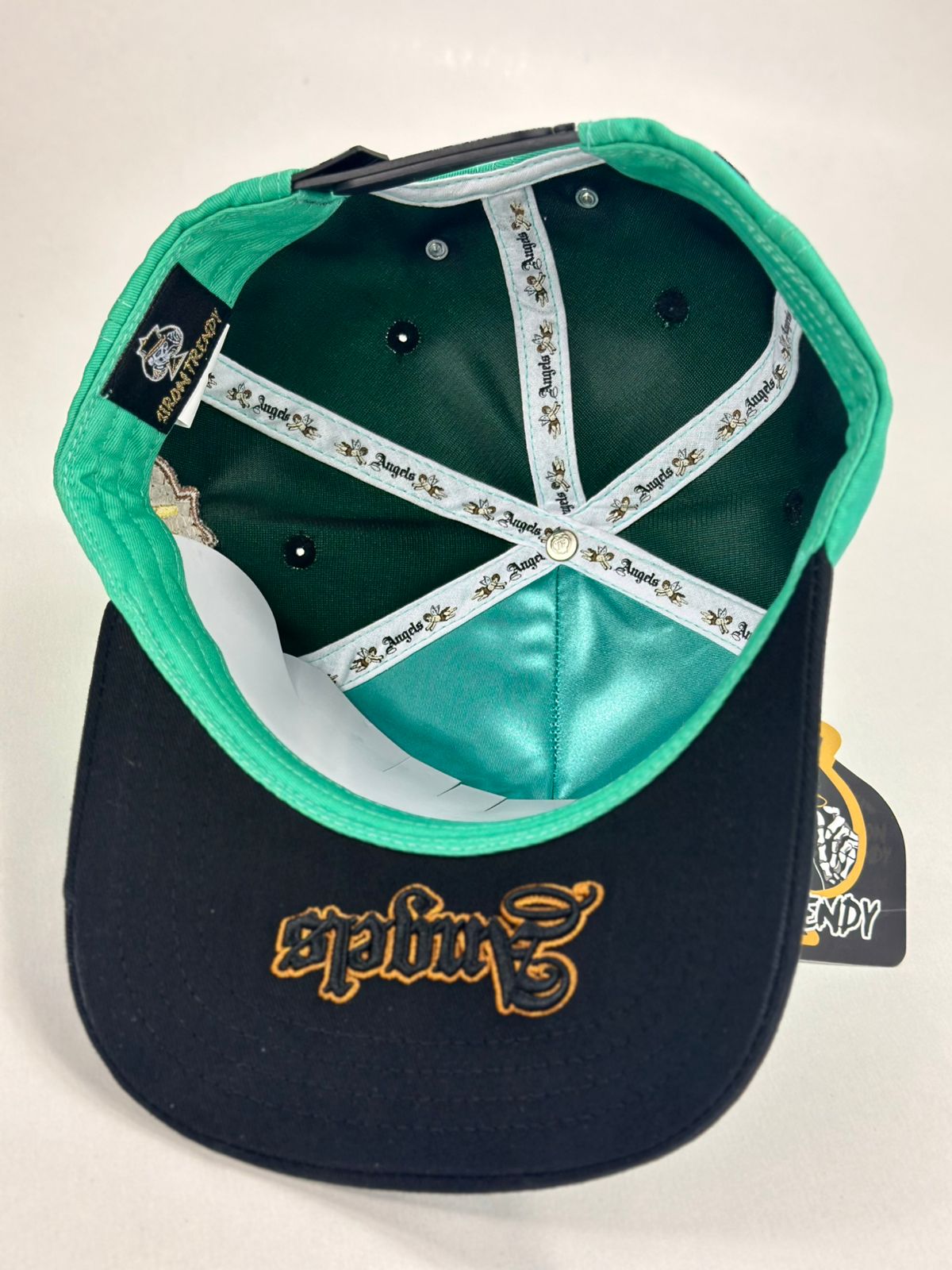 Iron trendy angel green