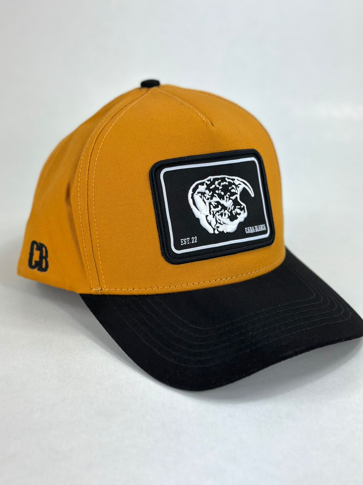 Gorra Cara Blanca Cb04 22 Cb Parche Tela Mostaza
