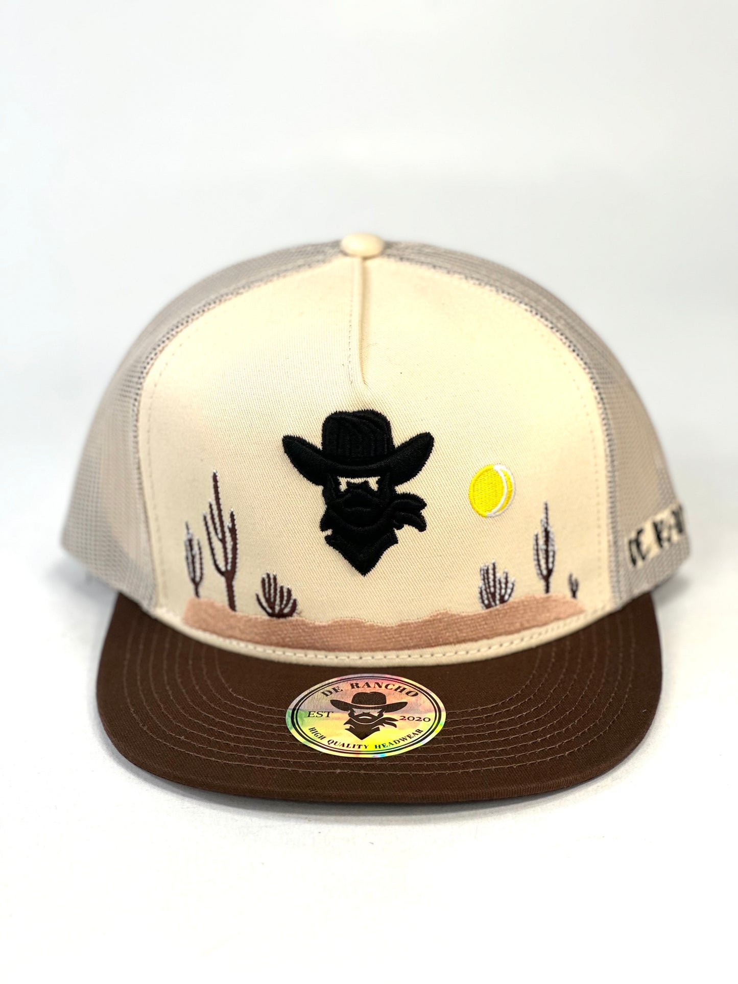 Gorra De Rancho Vaquero En El Desierto