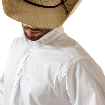 Camisa Ariat MNS Team Logo Lightweight Twill Classic Fit Shirt Caballero