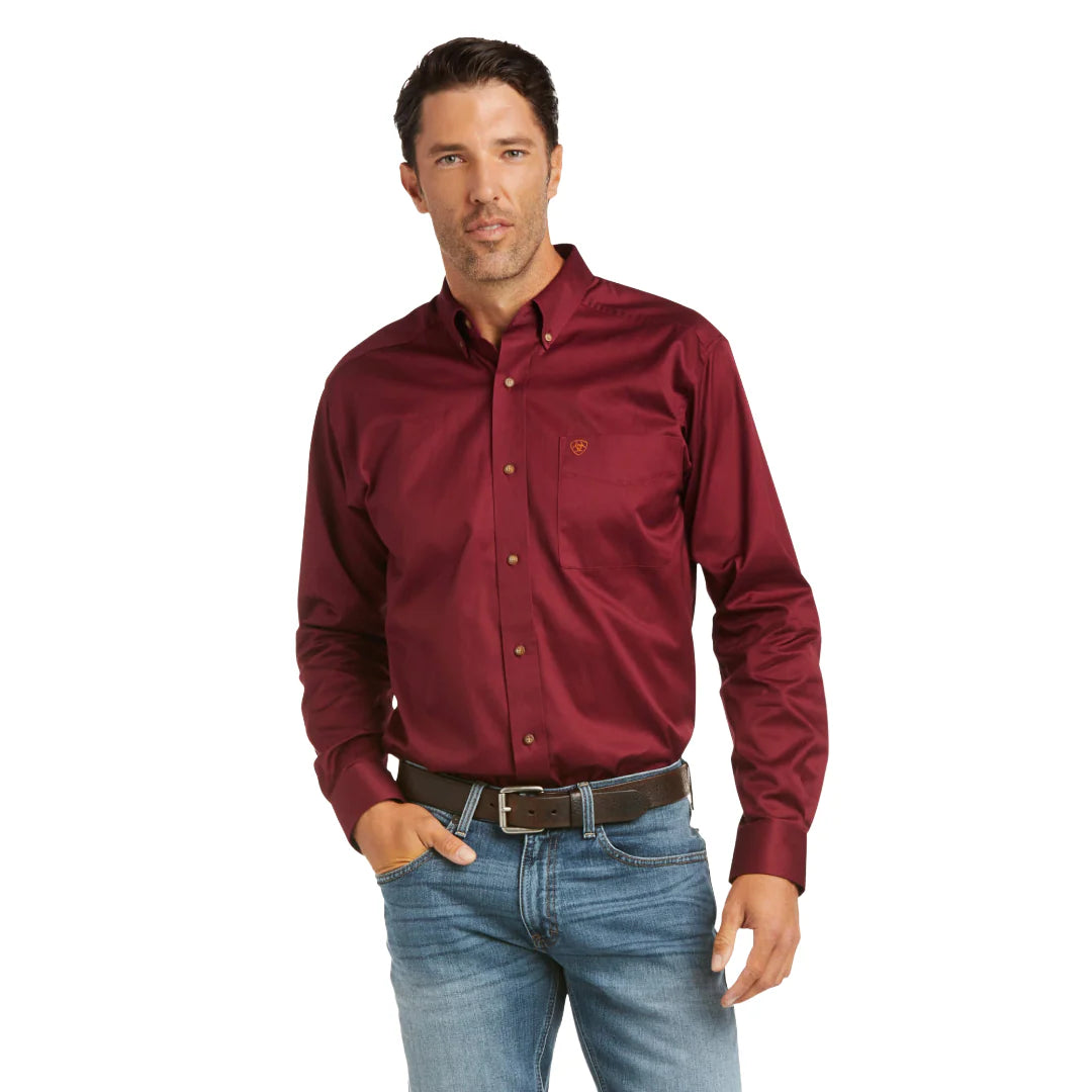 Camisa Ariat Solid Twill Corte Fitted Tinta Caballero