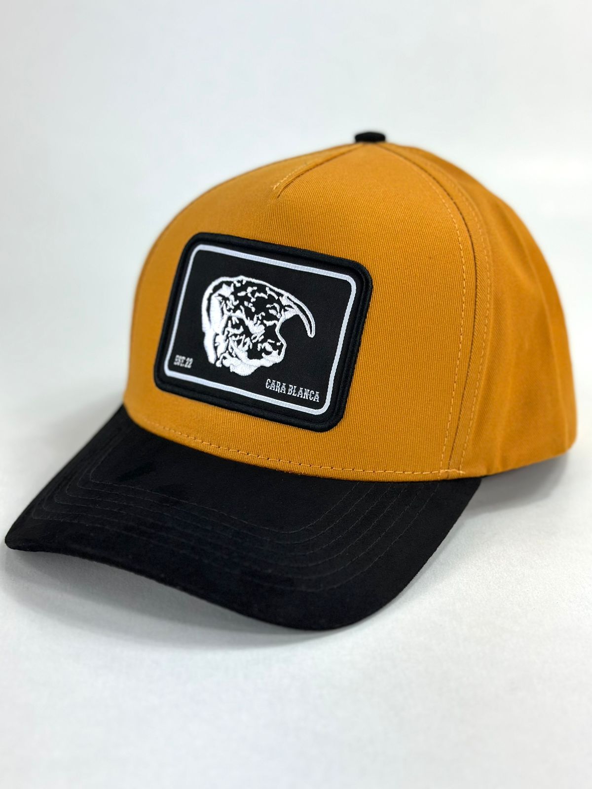 Gorra Cara Blanca Cb04 22 Cb Parche Tela Mostaza